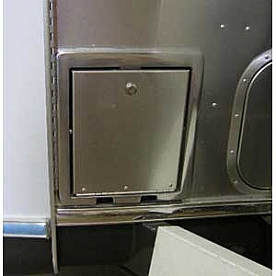 Battery Box and Door Assembly with Latch - 109852-01