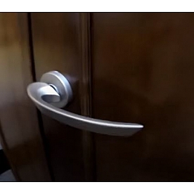 Bathroom Door Latch Assembly - 382244