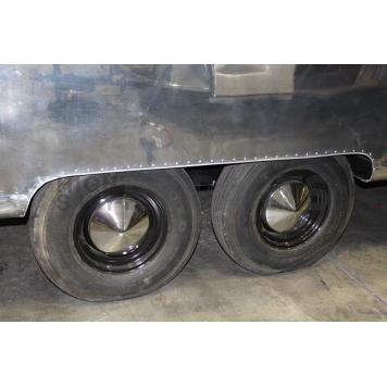 Trim Molding for Double Axle Wheel Well 106415