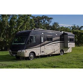 Aquarius Motorhome Windshield and Window Glass