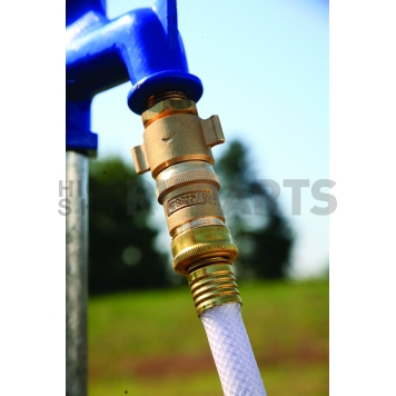 Camco Fresh Water Pressure Regulator 40055-1