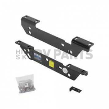 Reese Fifth Wheel Trailer Hitch Mount Outboard Bracket Kit 56016 Ford