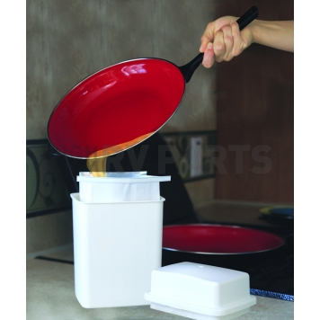 Camco Used Cooking Grease Container 42281-1