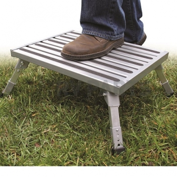 Camco Aluminum One Step Stool with Adjustable Legs 8.5 inch Height 43676-4