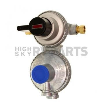 Camco Propane Double-Stage Auto-Changeover Regulator - 59005-8