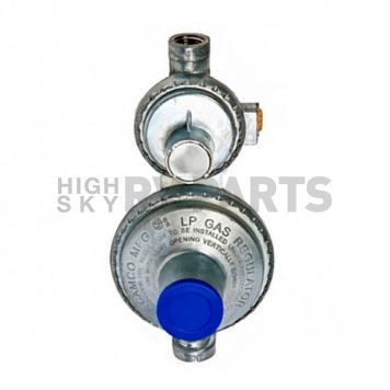 Camco Two Stage Propane Regulator Vertical - 1/4 inch NPT Inlet x 3/8 inch NPT Outlet - 59313-4