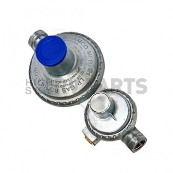 Camco Propane Regulator 1/4 inch NPT Inlet x 3/8 inch NPT Outlet - Horizontal Mount-3