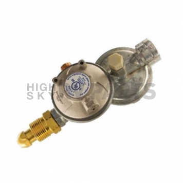 Cavagna Group Propane Regulator Two-Stage POL Inlet x 3/8 inch Female NPT Outlet-9