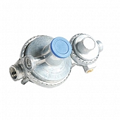 Camco Two Stage Propane Regulator Vertical - 1/4 inch NPT Inlet x 3/8 inch NPT Outlet - 59313
